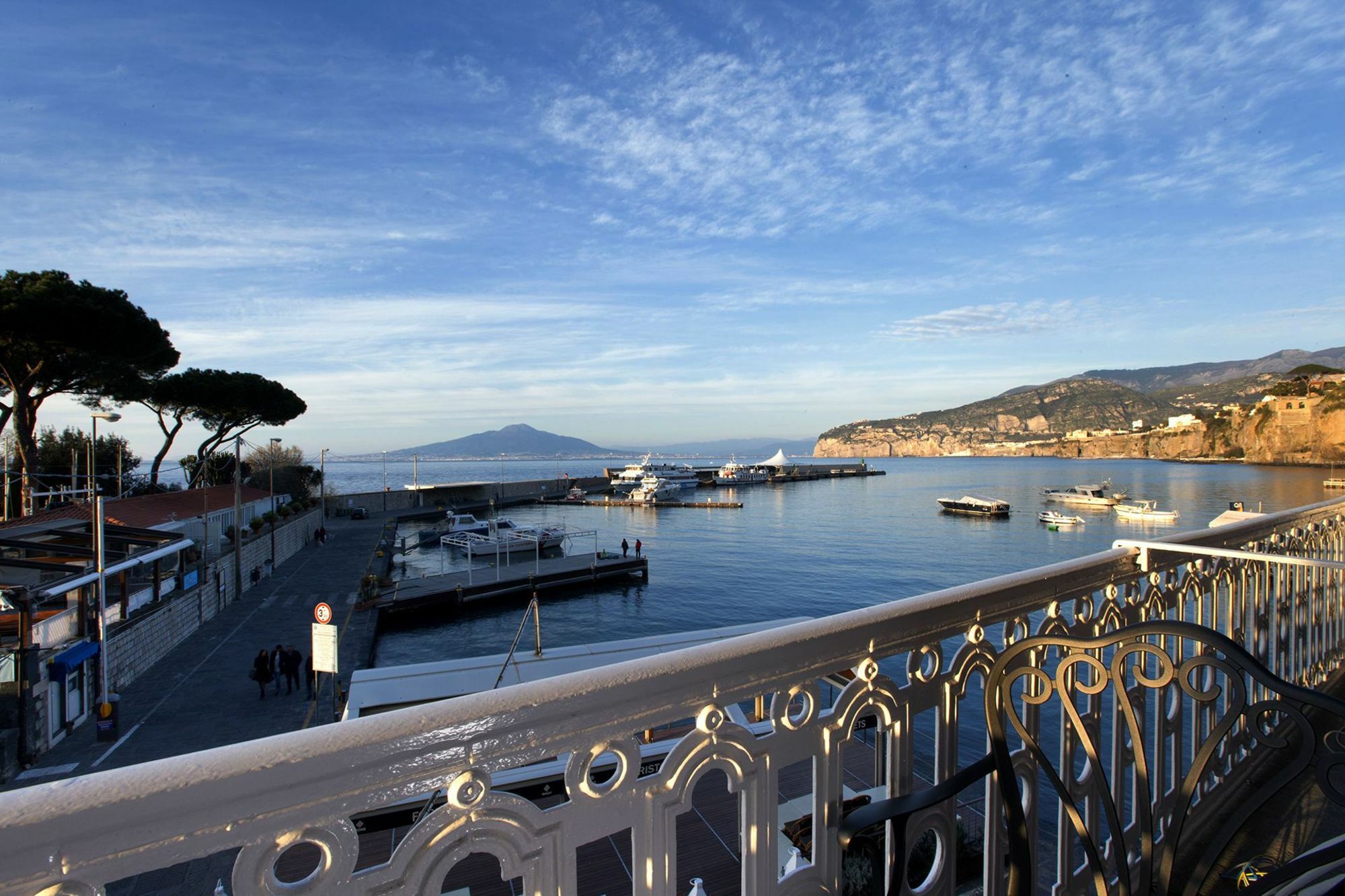 Amore Rentals - Gilda'S House Sorrento Esterno foto
